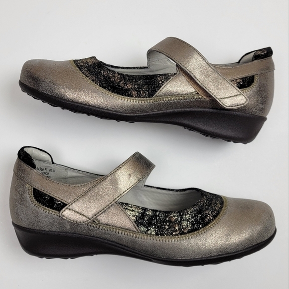 Drew Genoa Mary Jane Comfort Flats 9.5 NEW - Picture 1 of 12